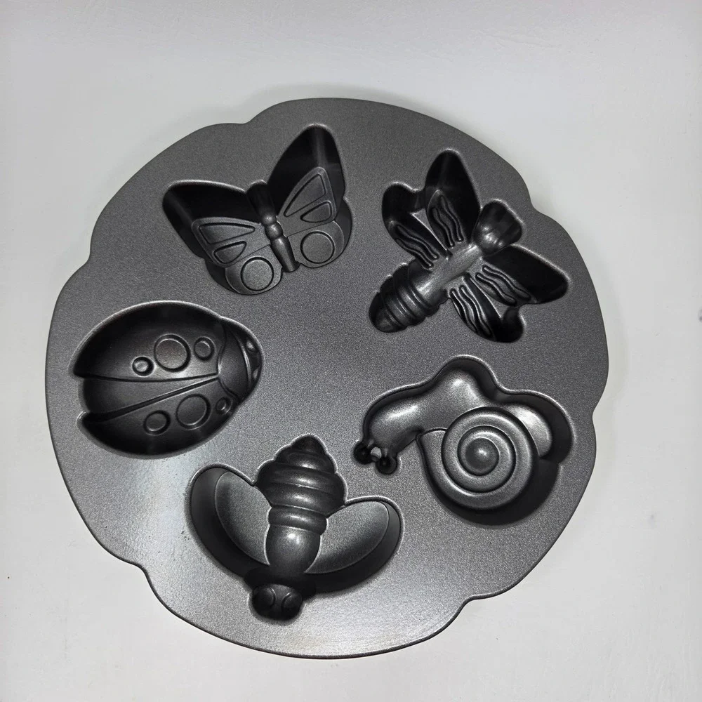 Nordic Ware Garden Bugs Cupcake Pan Snail Bee Lady Bug Butterfly Dragonfly